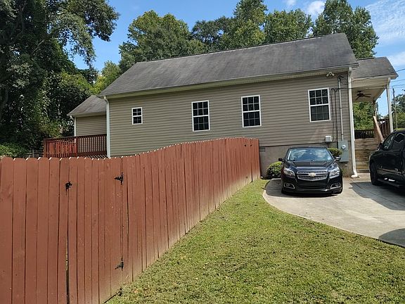 3rd image of 8146 Thompson St