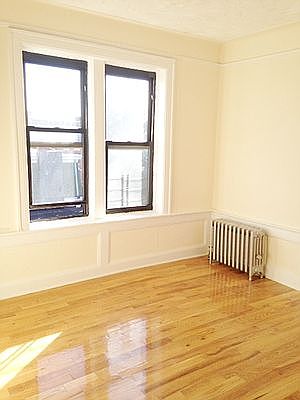 4th image of 284 E 31st St APT 1A