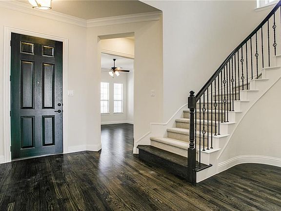 3rd image of 6901 St Georges Dr