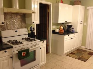 219 Deerfield Ln, Aberdeen, NJ 07747