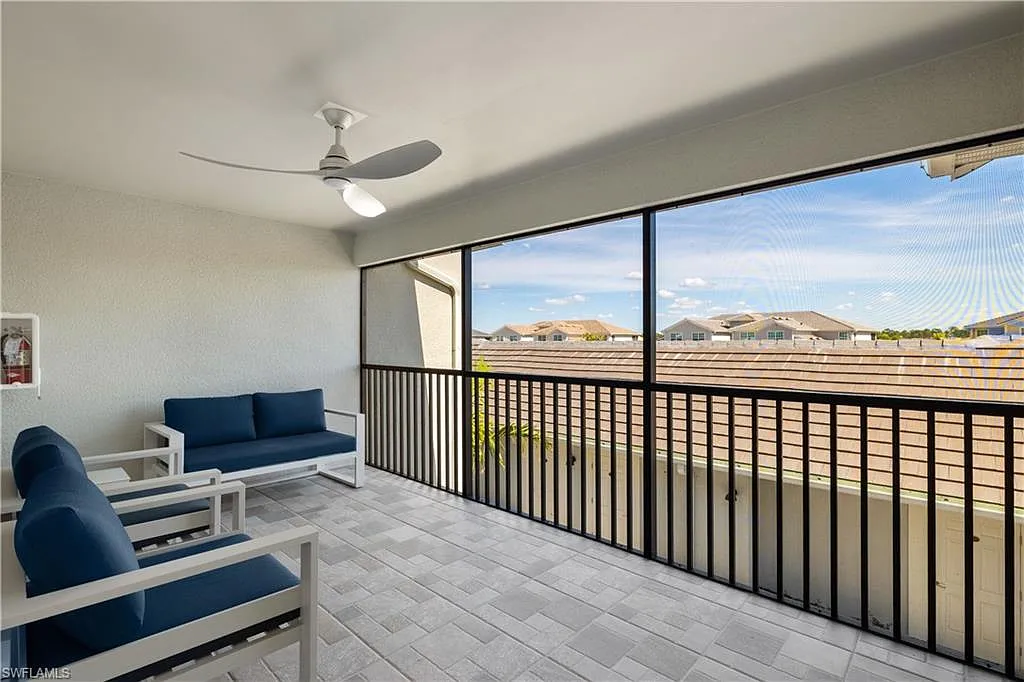 2 bed, 2.0 bath, 1569 sqft, $6,750 — Photo 1