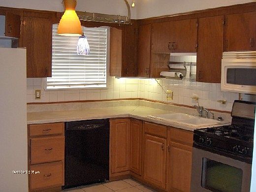 2nd image of 3 Clint Ct APT B