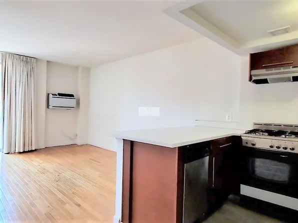 184 Thompson St, New York, NY