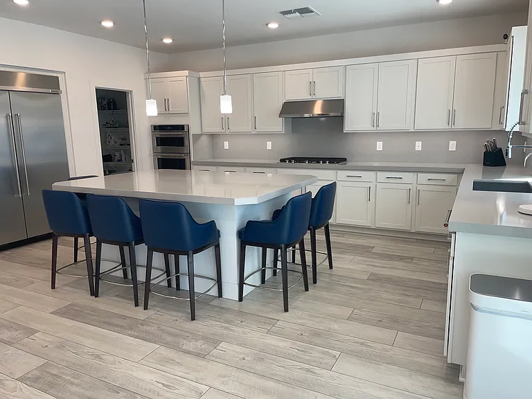 7193 W Camero Ave — Photo 4