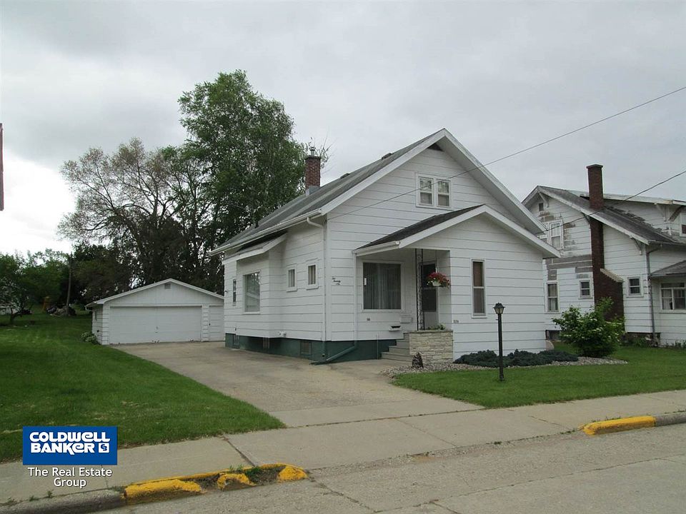 1st image of 226 E Maurer St
