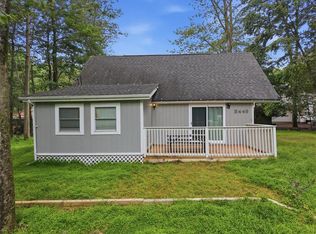 8919 Moose Ln, Tobyhanna, PA 18466