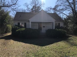 1611 Westlawn Ave, Fayetteville, NC 28305