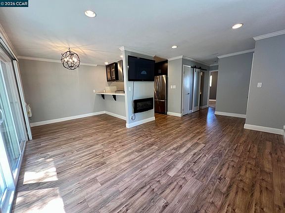 2nd image of 2426 Pleasant Hill Rd APT 3