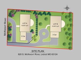 820 S McKnight Rd, Saint Louis, MO 63124