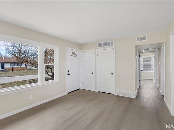 5th image of 11218 Saint Shawn Ln