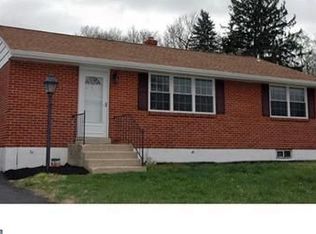4 Sheffield Manor Dr, Newark, DE 19711