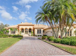 729 Inlet Dr, Marco Island, FL 34145