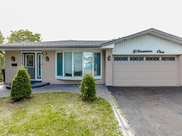 30 Grassmere Cres, Brampton, ON L6S 1C8