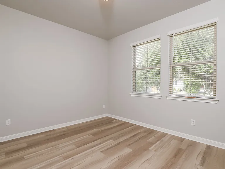 2724 Juniper Woods Rd — Photo 14