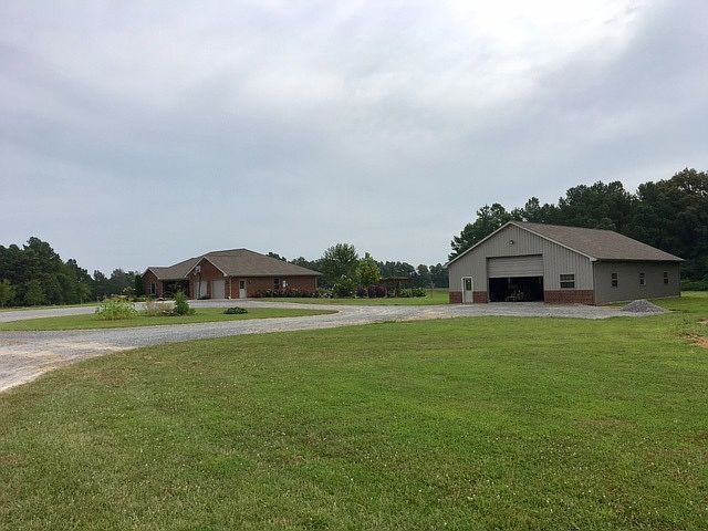 1st image of 1336 Adams Dr