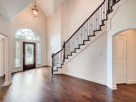 2nd image of 11050 La Cantera Trl