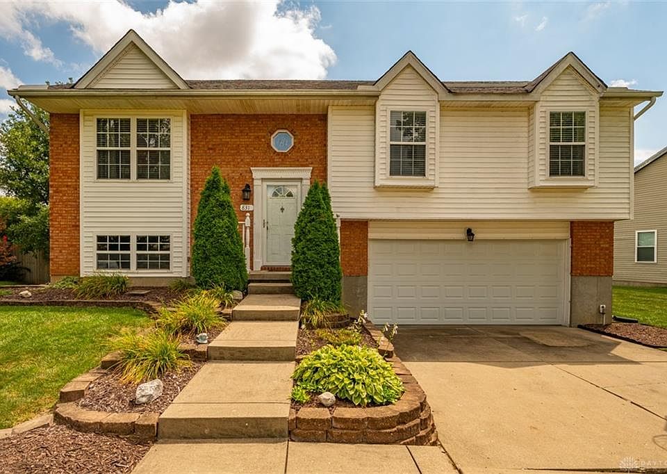1st image of 831 W Aberdeen Dr