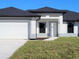 3921 20th St W, Lehigh Acres, FL 33971