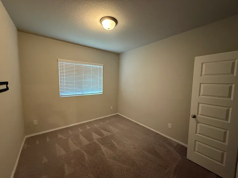 942 Hurstwood Dr — Photo 10