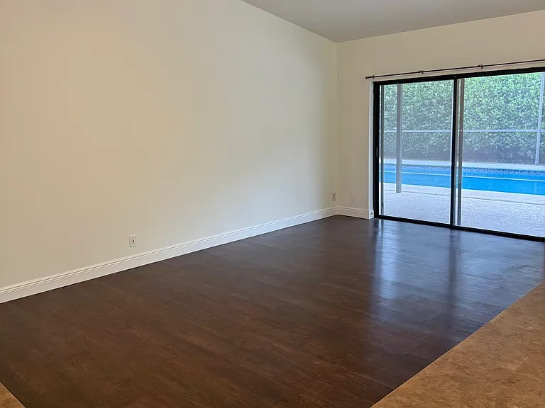 20834 Sugarloaf Ln — Photo 7