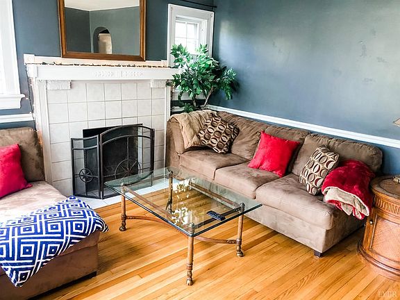 4th image of 809 Perrymont Ave