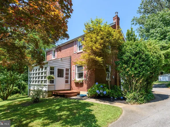 53 Letitia Ln, Media, PA 19063