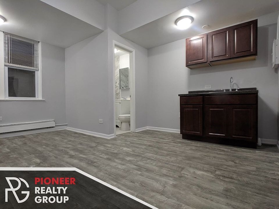 1st image of 5710 N Winthrop Ave #5710L3