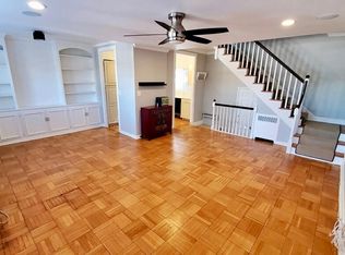 1625 Mount Eagle Pl, Alexandria, VA 22302