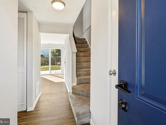 5th image of 532 Riggs Ct