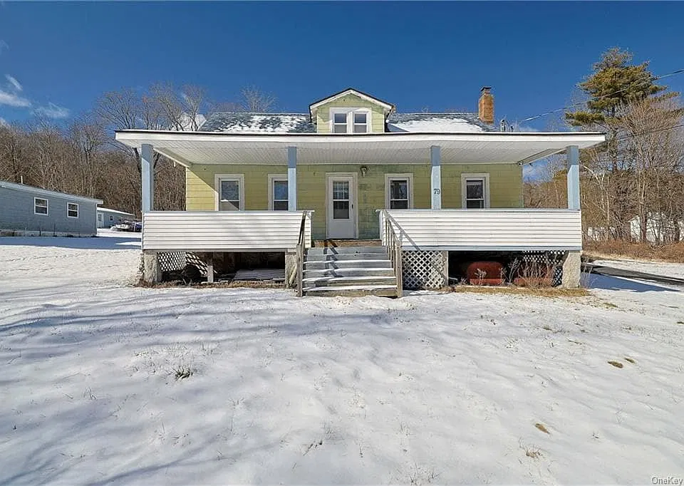 79 Summitville Rd