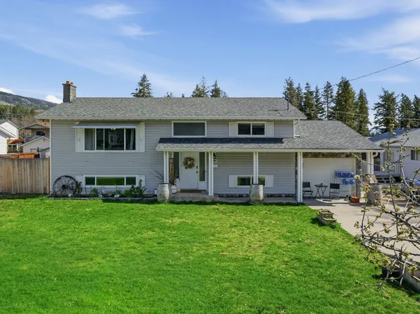 3283 McMahon Rd, West Kelowna, BC V4T 1W6