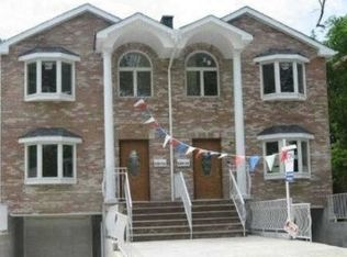 23026 58th Rd, Flushing, NY 11364