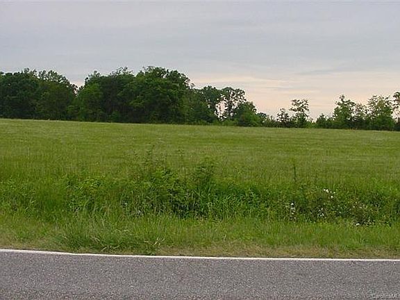 2nd image of 2151 Trollinger Dr