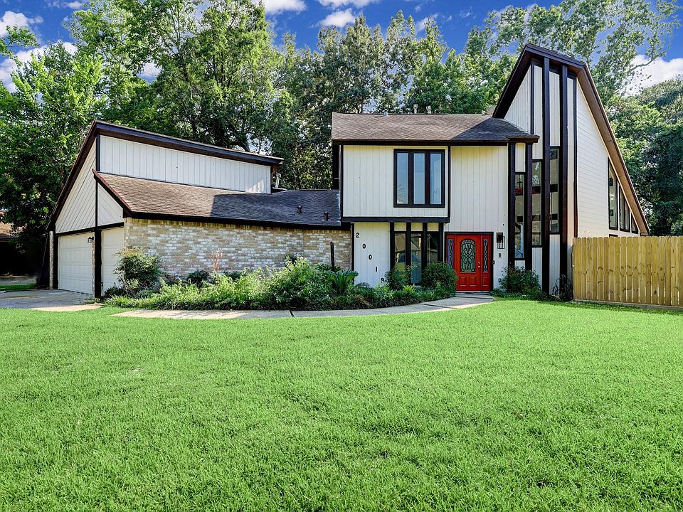 1st image of 20019 Legend Oak Dr