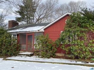 17 Mauweehoo Hill, Sherman, CT 06784