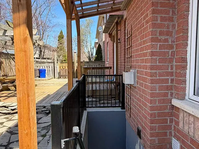 58 Braden Way #BASEMENT — Photo 12