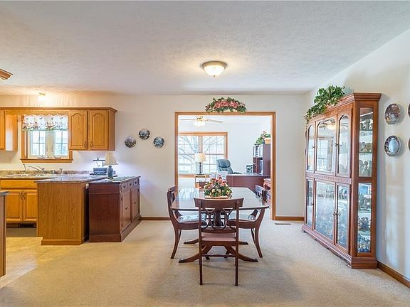 5th image of 150 Westrock Farm Dr