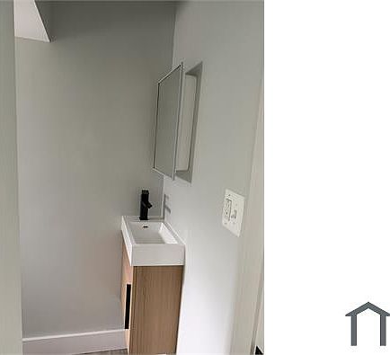 5th image of 1527 S 29th St