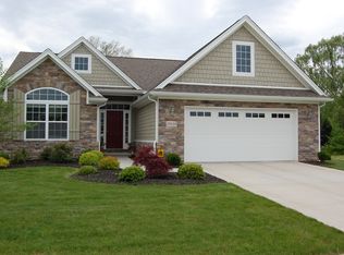 25128 Rocky Harbour Dr, Perrysburg, OH 43551