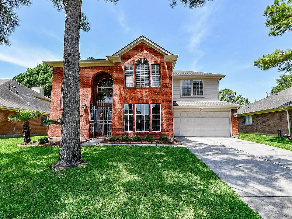 11707 Turtle Lake Dr