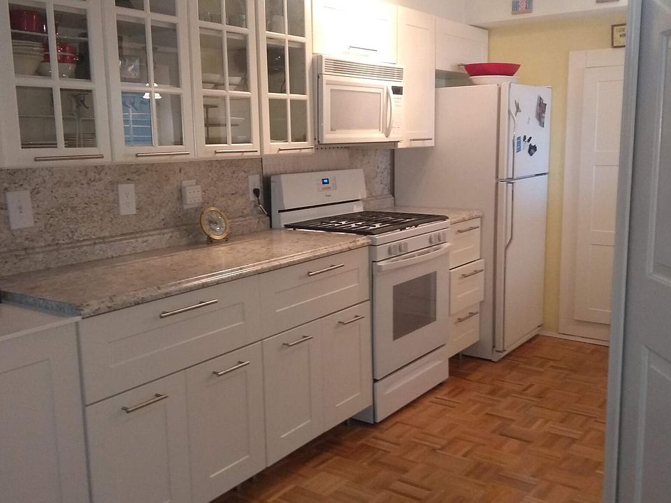 Kitchen counter