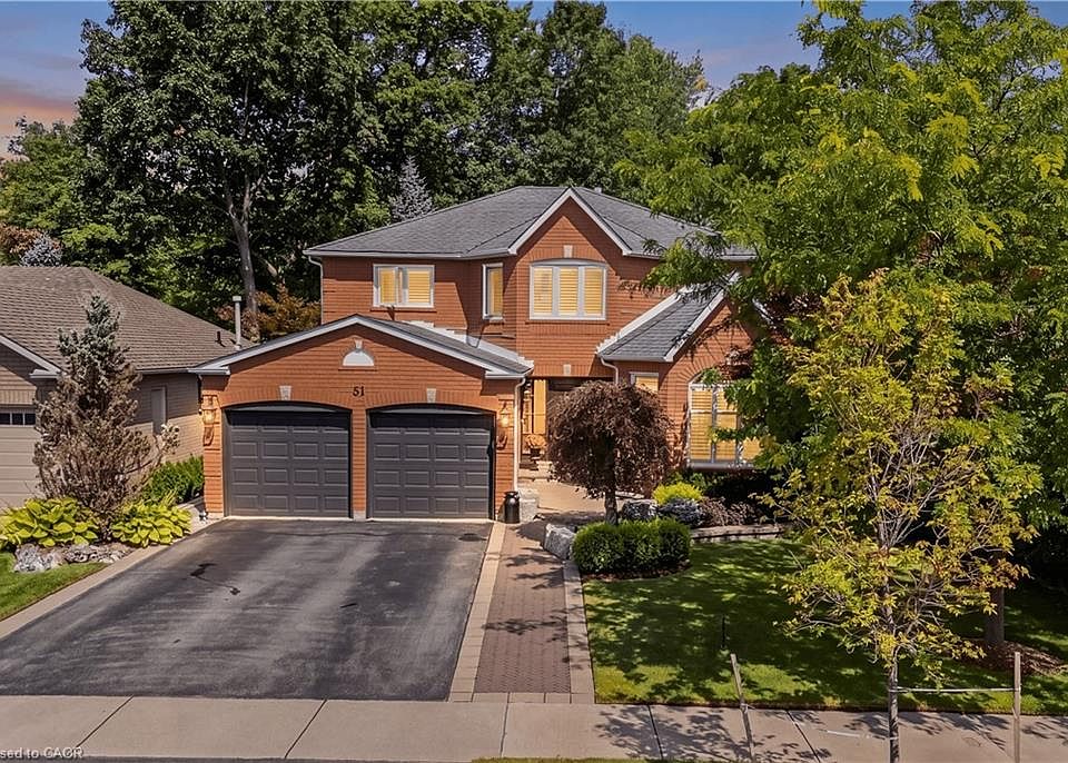 1st image of 51 Gollop Cres