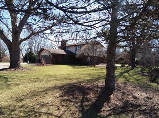 3510 Marianna Dr, Champaign, IL 61822