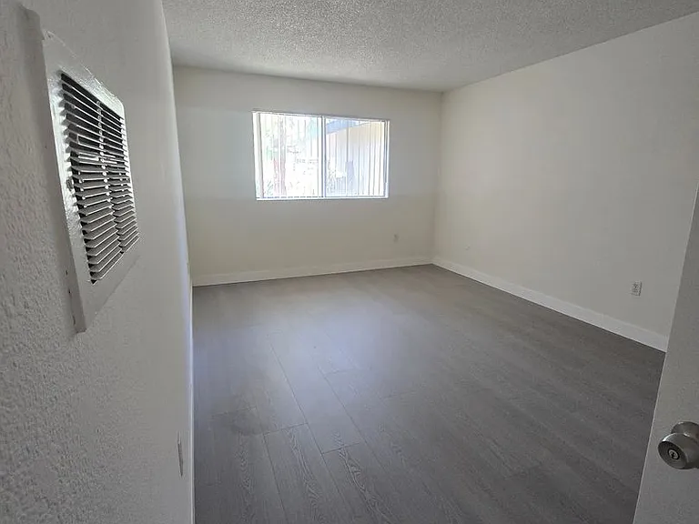 2072 S Nautical St — Photo 7