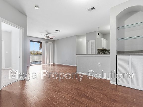 3rd image of 5507 Legacy Crescent Pl APT 1