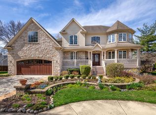 717 Wehrli Dr, Naperville, IL 60540