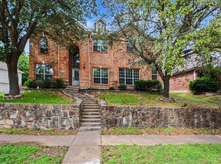 1930 Wind Lake Cir, Garland, TX 75040