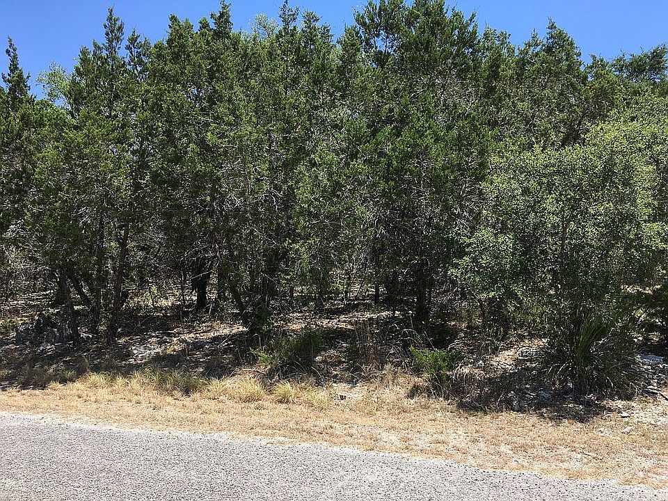 2nd image of 288 Lexington Pass