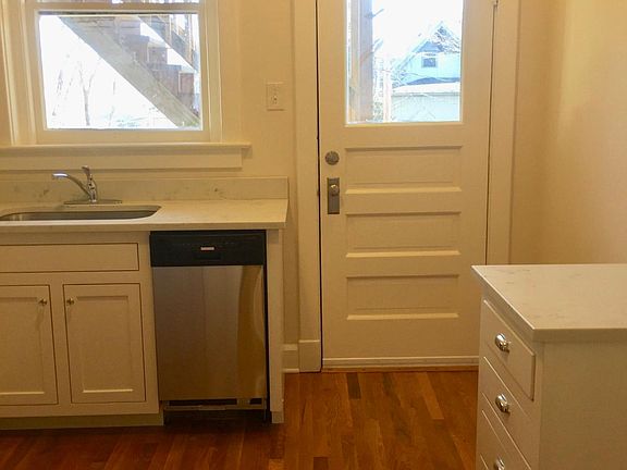 3rd image of 3815 Genessee St #1