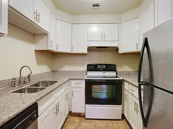 3rd image of 63 French Market Pl APT 6
